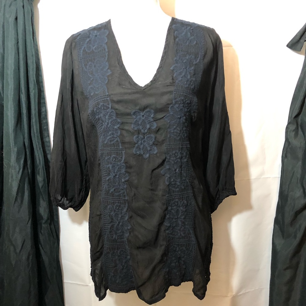 Johnny Was Black V-Neck Embroidered Tunic Top